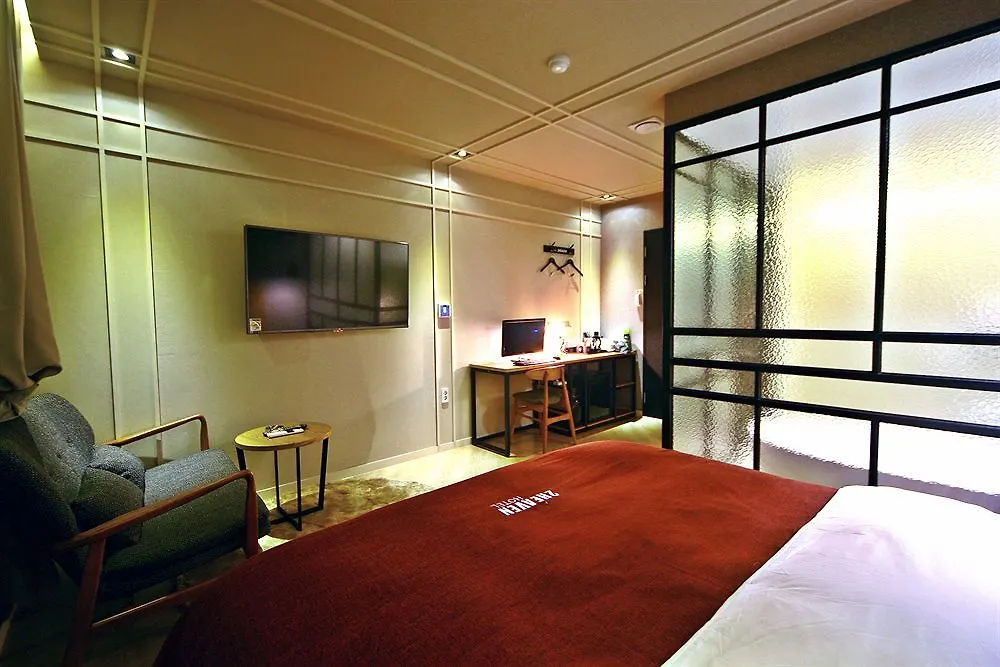 2 Heaven Hotel Seomyeon Busan 3*,