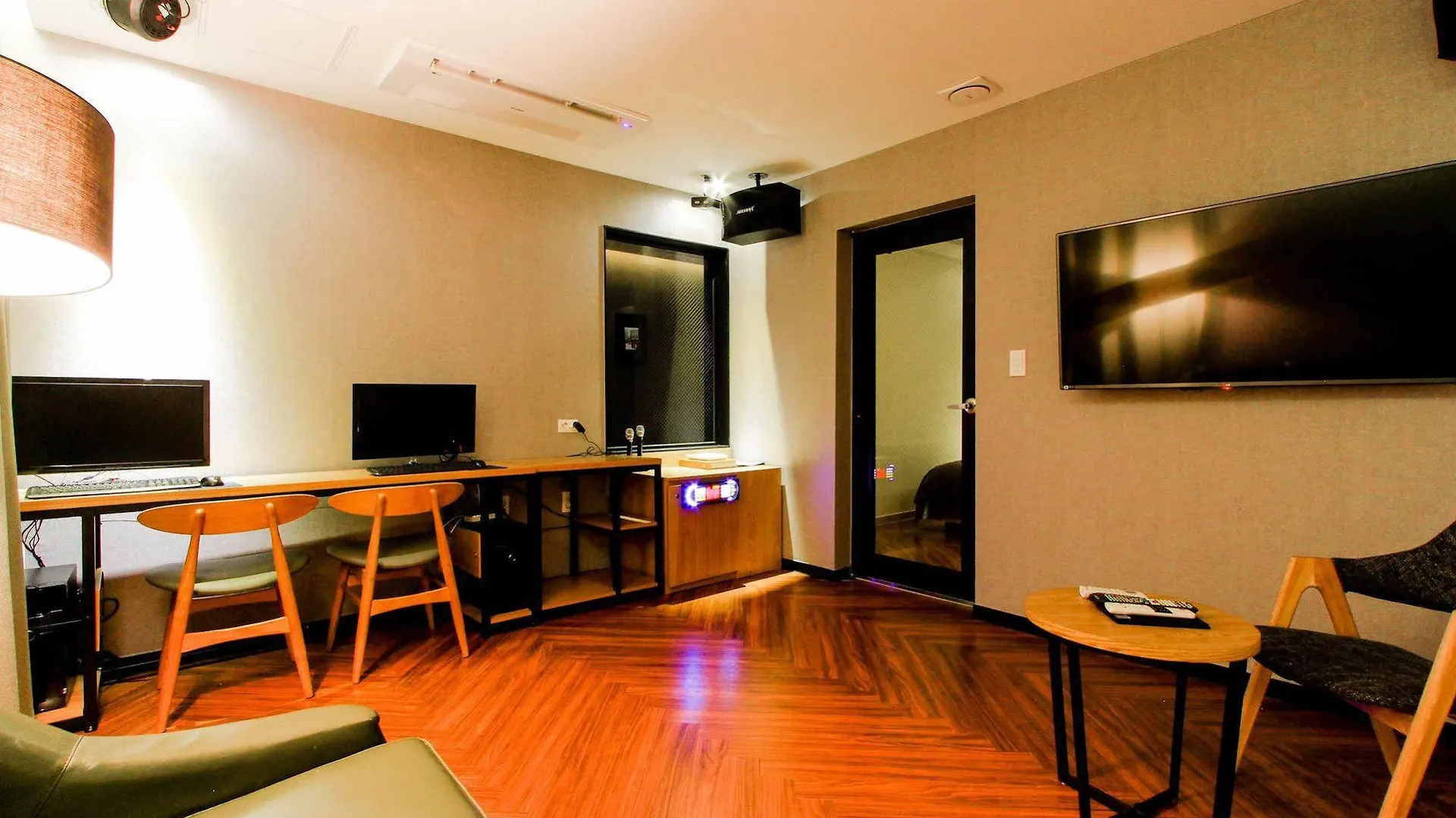 2 Heaven Hotel Seomyeon Busan