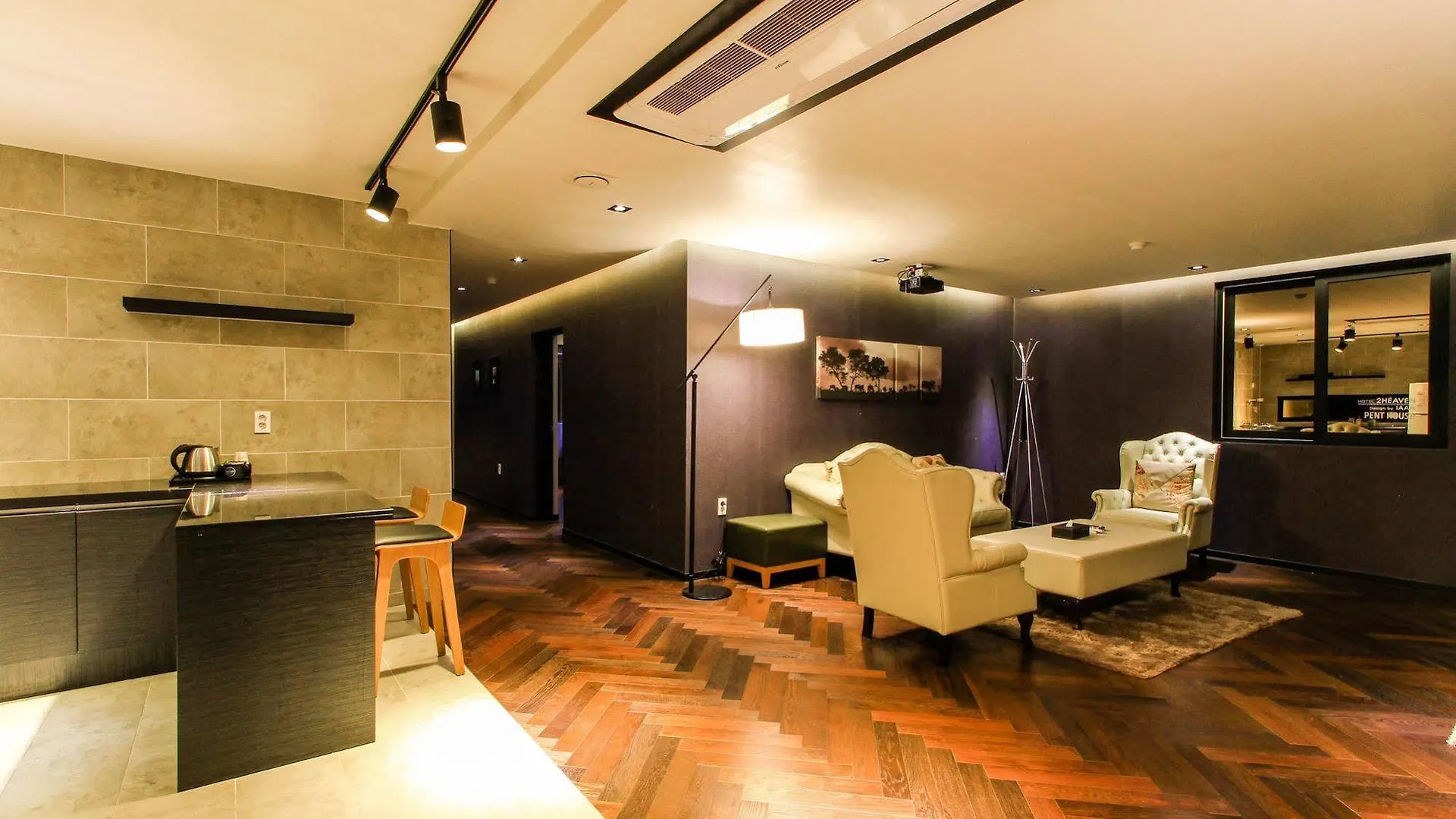 2 Heaven Hotel Seomyeon Busan South Korea