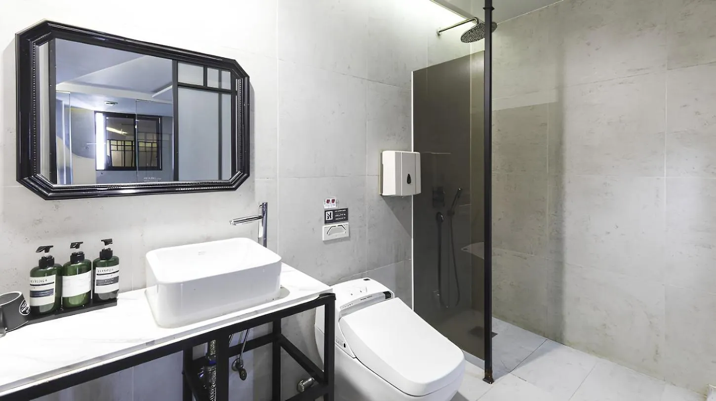 2 Heaven Hotel Seomyeon Busan 3*,  South Korea