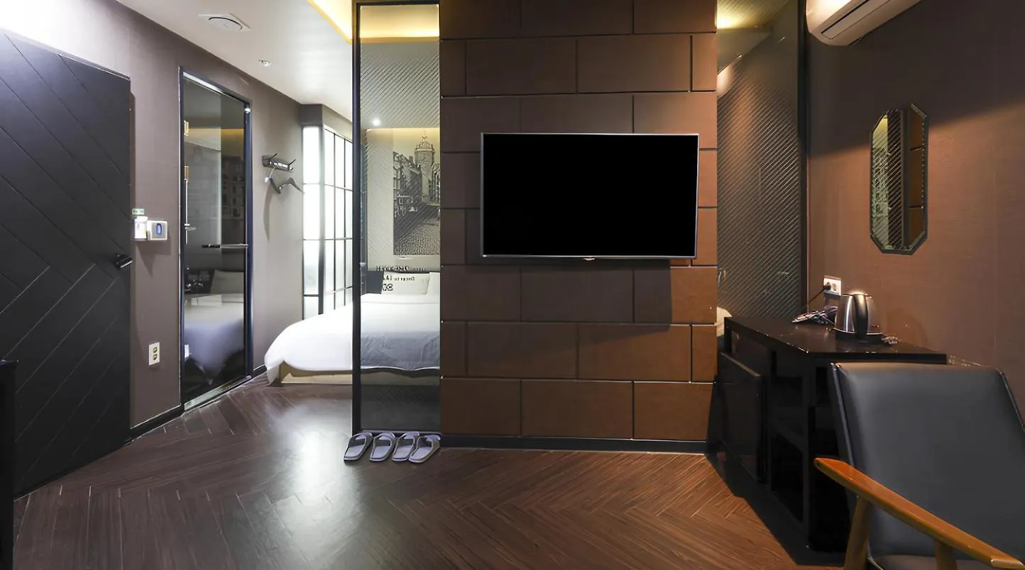 2 Heaven Hotel Seomyeon Busan South Korea