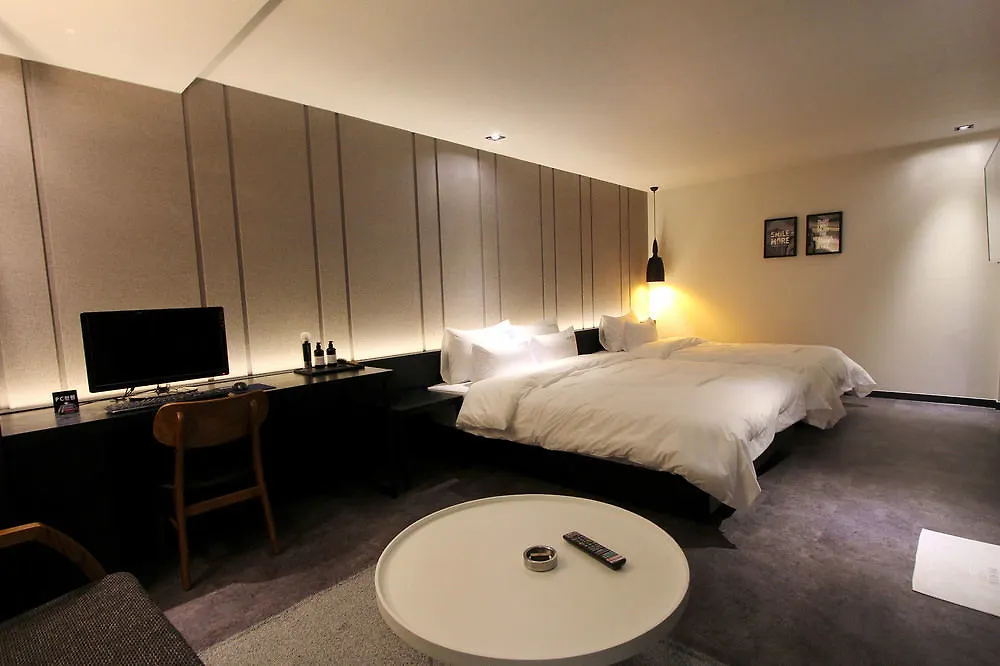 2 Heaven Hotel Seomyeon Busan 3*,  South Korea